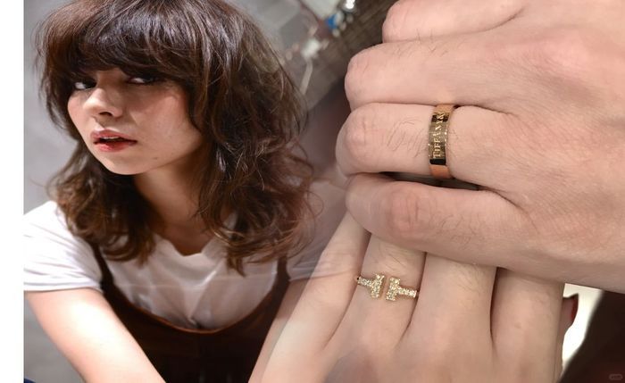 婚約 指輪 カルティエ ティファニー
