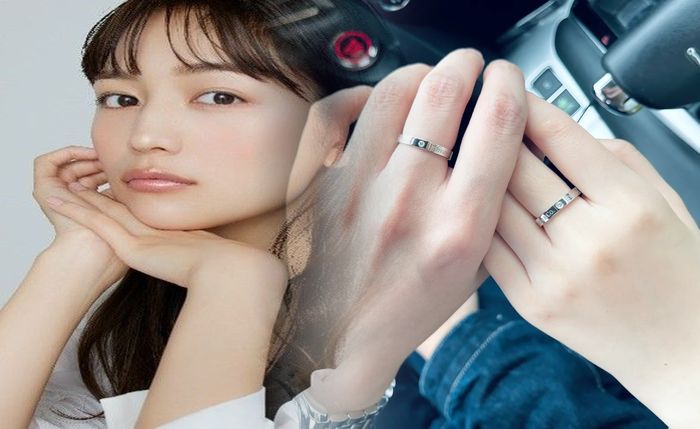 ティファニー 結婚 指輪 2.5 mm