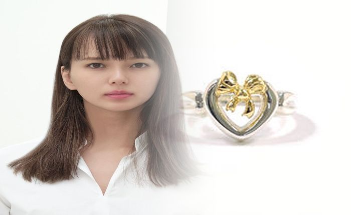 ティファニー 婚約 指輪 ダイヤ なし