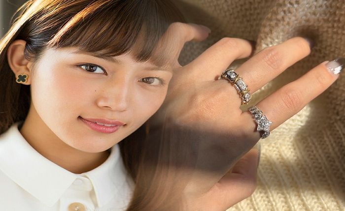 ティファニー ブラック チタン リング