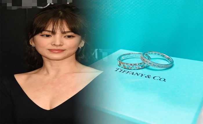 ティファニー 婚約 指輪 ハーモニー 値段