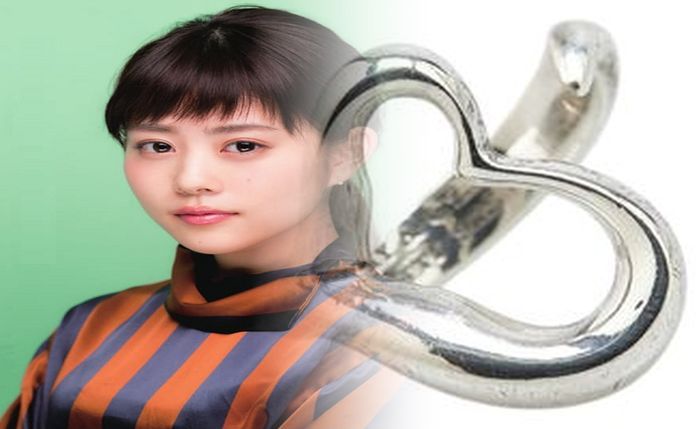 ティファニー 価格 婚約 指輪