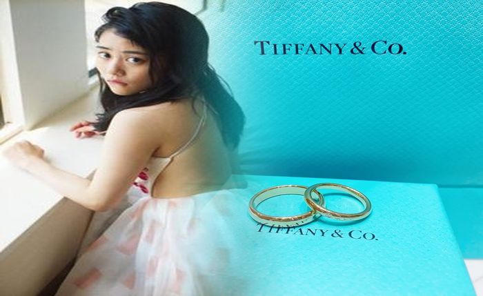 ティファニー 婚約 指輪 高い