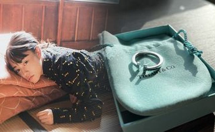 婚約 指輪 リボン ティファニー