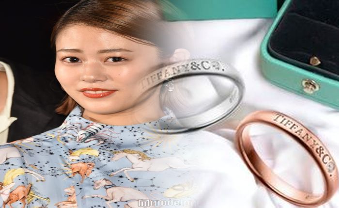 ティファニー リボン リング 価格