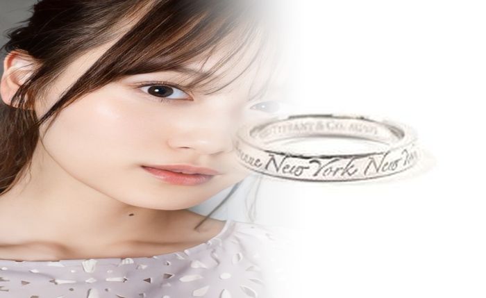 ティファニー イヤリング 武井 咲