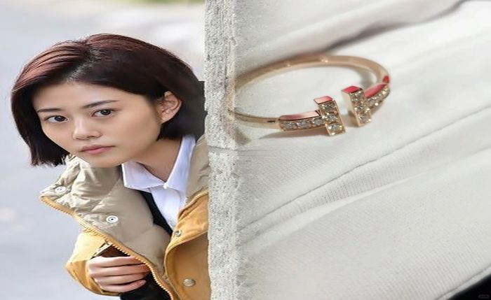 カルティエ ティファニー 婚約 指輪