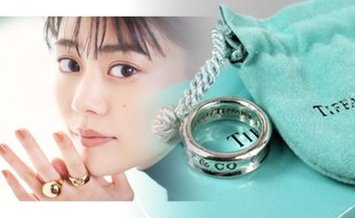 エンゲージ リング ティファニー 値段