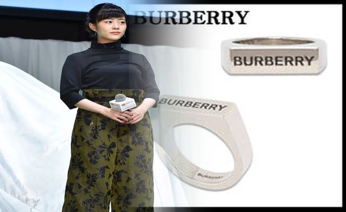 burberry ブルー レーベル と は