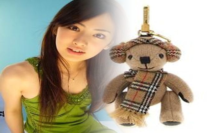 バーバリー タオル ハンカチ 定価