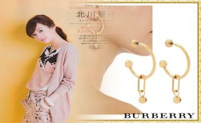 burberry 偽物 見分け 方