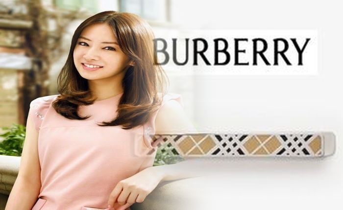 バーバリー アイ シャドウ 12