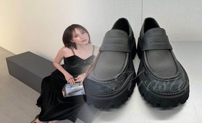 バレンシアガ ペーパー a6 ジップ アラウンド