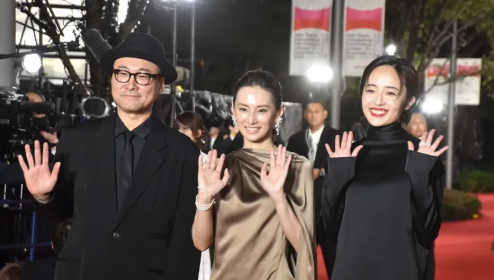 5. 作品紹介『ナイトフラワー』｜母でありドラッグ売人の二面性.webp