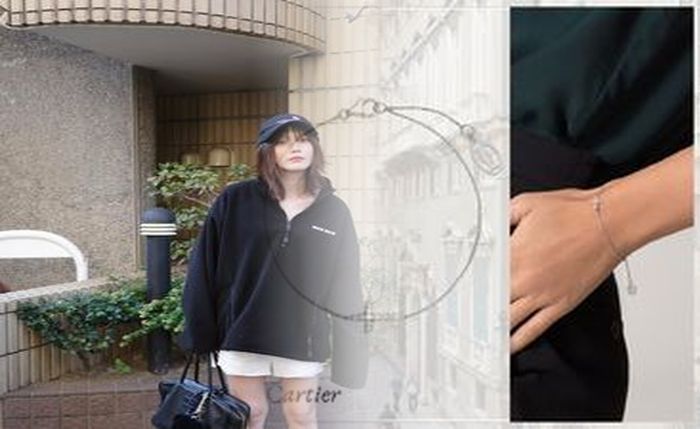 カルティエ d バックル 価格