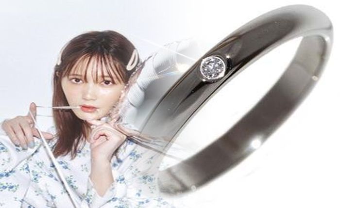 胸元 見え ない タンク トップ