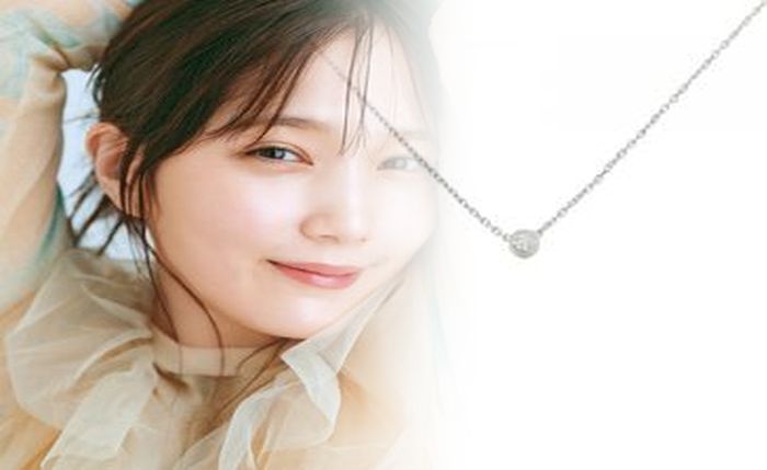 ハイネック タンク トップ コーデ