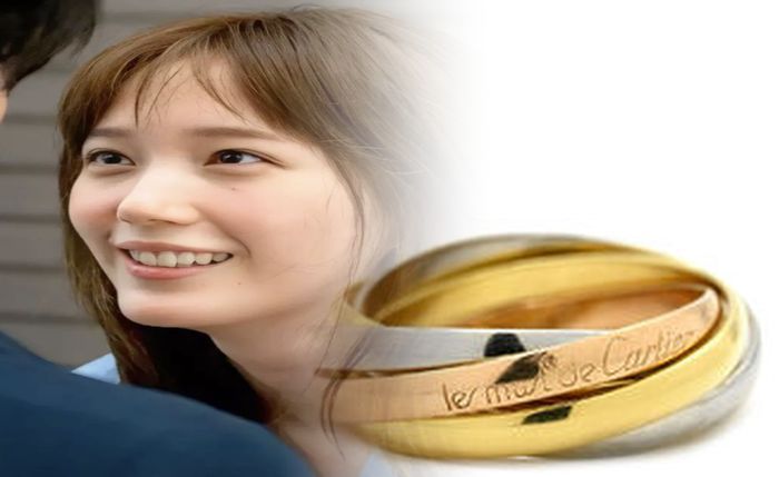 カルティエ エタニティ 重ね 付け