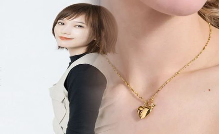 タンク トップ コーデ 重ね 着 メンズ