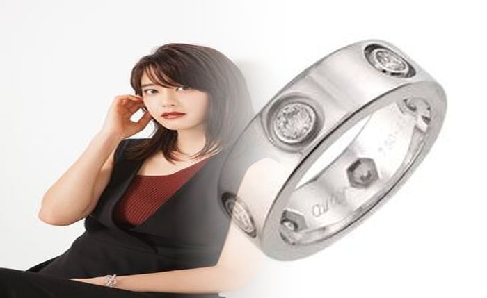 ヨドバシ カメラ カルティエ 偽物