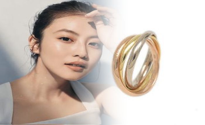 黒 タンク トップ コーデ メンズ