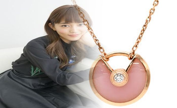 カルティエ バレリーナ 重ね 付け