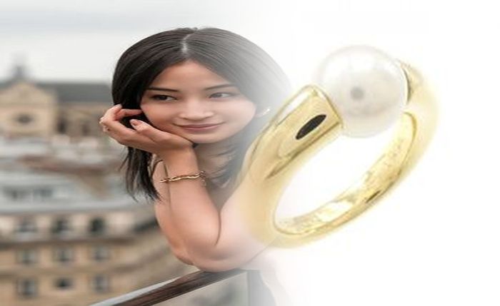 カルティエ ミステリー クロック 値段