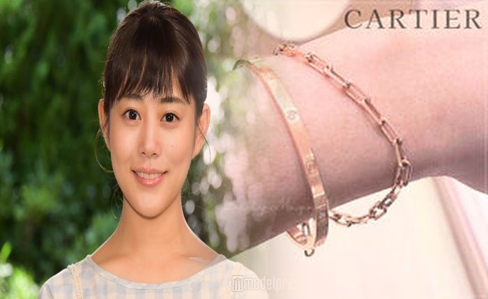 タンク トップ 脇 見え ない