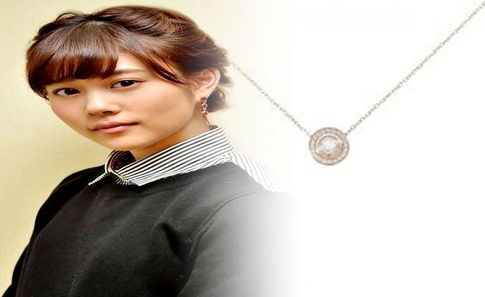 タンク トップ 重ね 着 コーデ