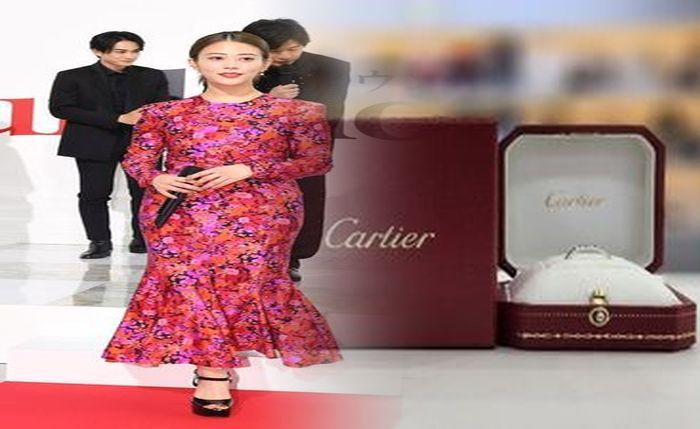 バイク タンク ステッカー 剥がし