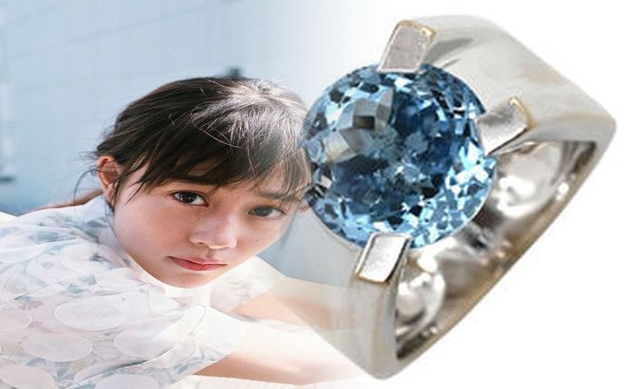 キャミソール タンク トップ 違い