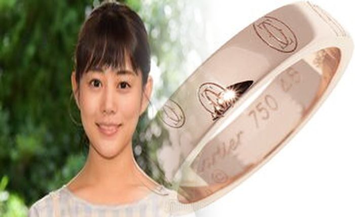 カルティエ シリアル ナンバー 検索