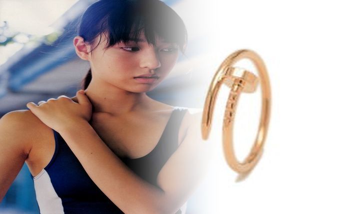 カルティエ タンク 文字 盤 黒