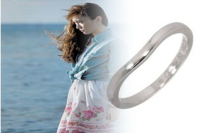 カルティエ バロン ブルー 価格