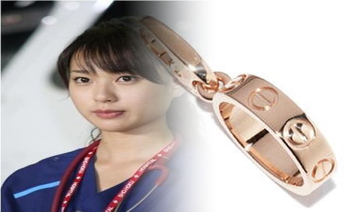 タンク トップ 脇 広い メンズ