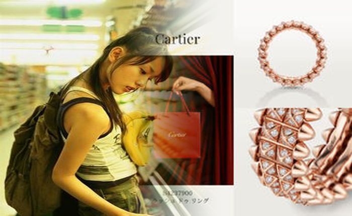 レース タンク トップ ユニクロ