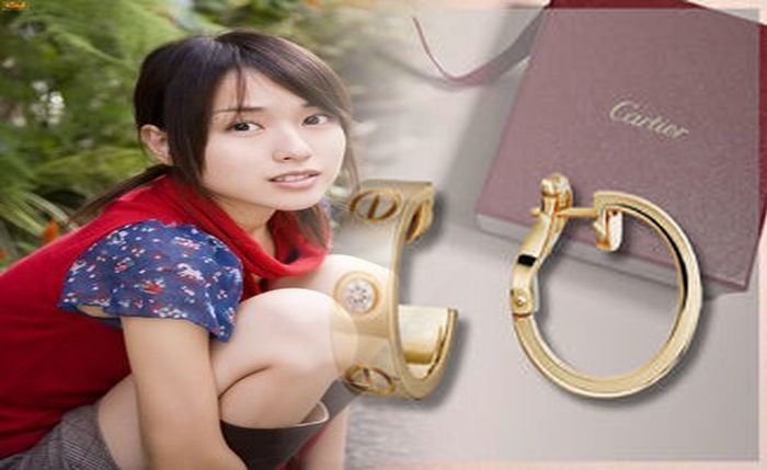 カルティエ ライター 石 の 交換