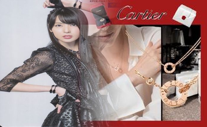 タンク トップ インナー 何 着る