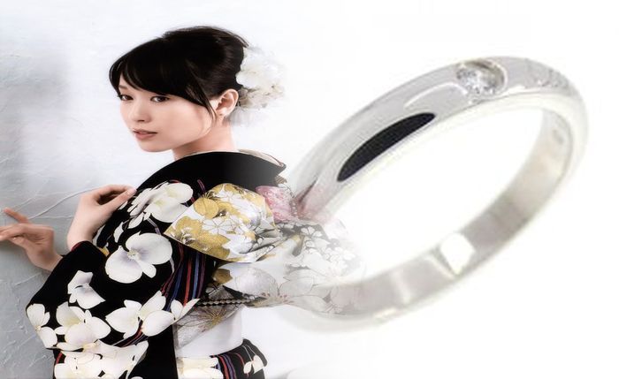 カルティエ タンク レディース 価格