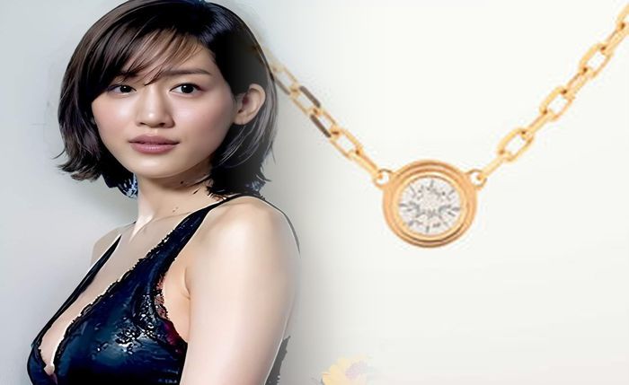 カルティエ バロン ブルー 28mm