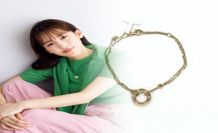 タンク トップ と ノースリーブ の 違い