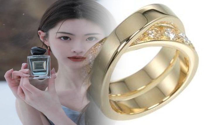 脇 が 見え ない タンク トップ