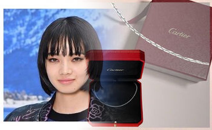 タンク トップ インナー 何 着る