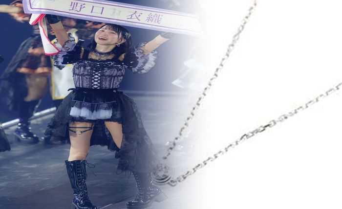 胸元 見え ない タンク トップ