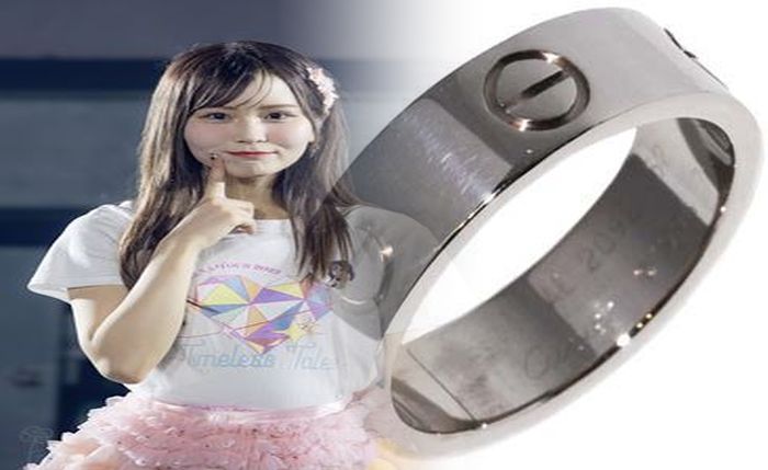 カルティエ 時 の 結晶 カタログ