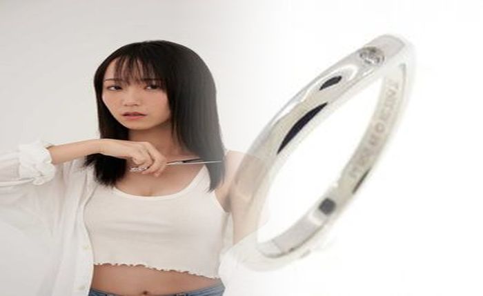 カルティエ ソリテール 重ね 付け