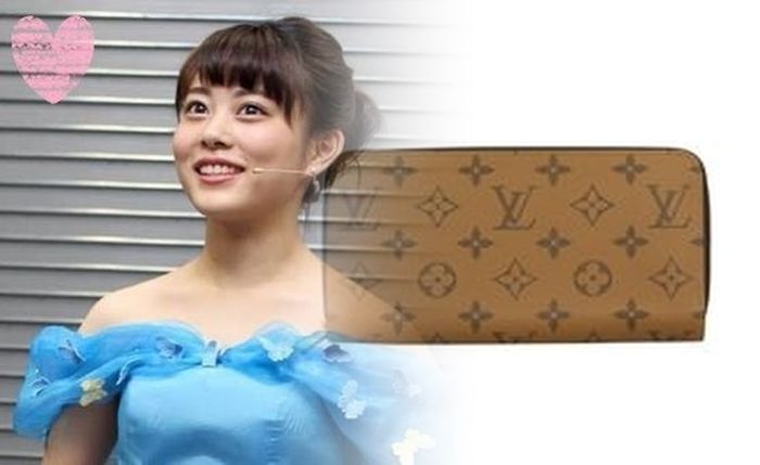 ルイ ヴィトン 財布 ピンク 花