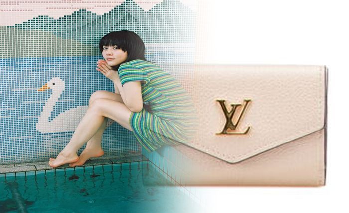 ルイ ヴィトン 財布 モノグラム 赤