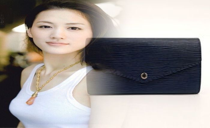 ルイ ヴィトン ハワイ 限定 財布