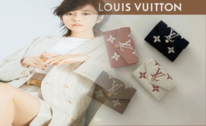 ルイ ヴィトン 最新 メンズ 長 財布